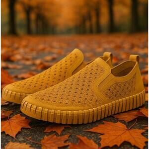 Ilse Jacobsen Hornbaek Tulip 139 Womens 12 Yellow Slip On Scallop Comfort Travel